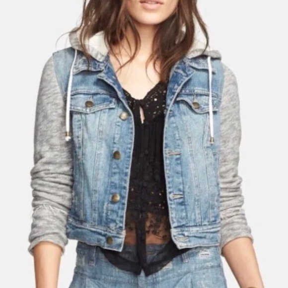 Free People Blue Hooded Distressed Denim Women's Jean Jacket Sz Small EUC